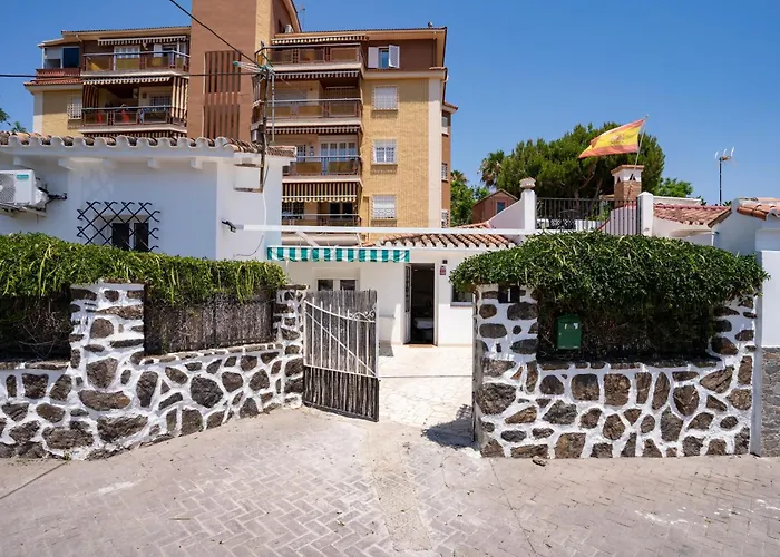 Casita - Walkable To بيت للعطل مالقة